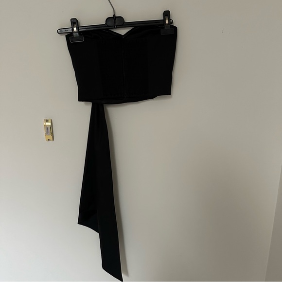 NiliaGZ Top | Gestuz - Picture 6 of 8